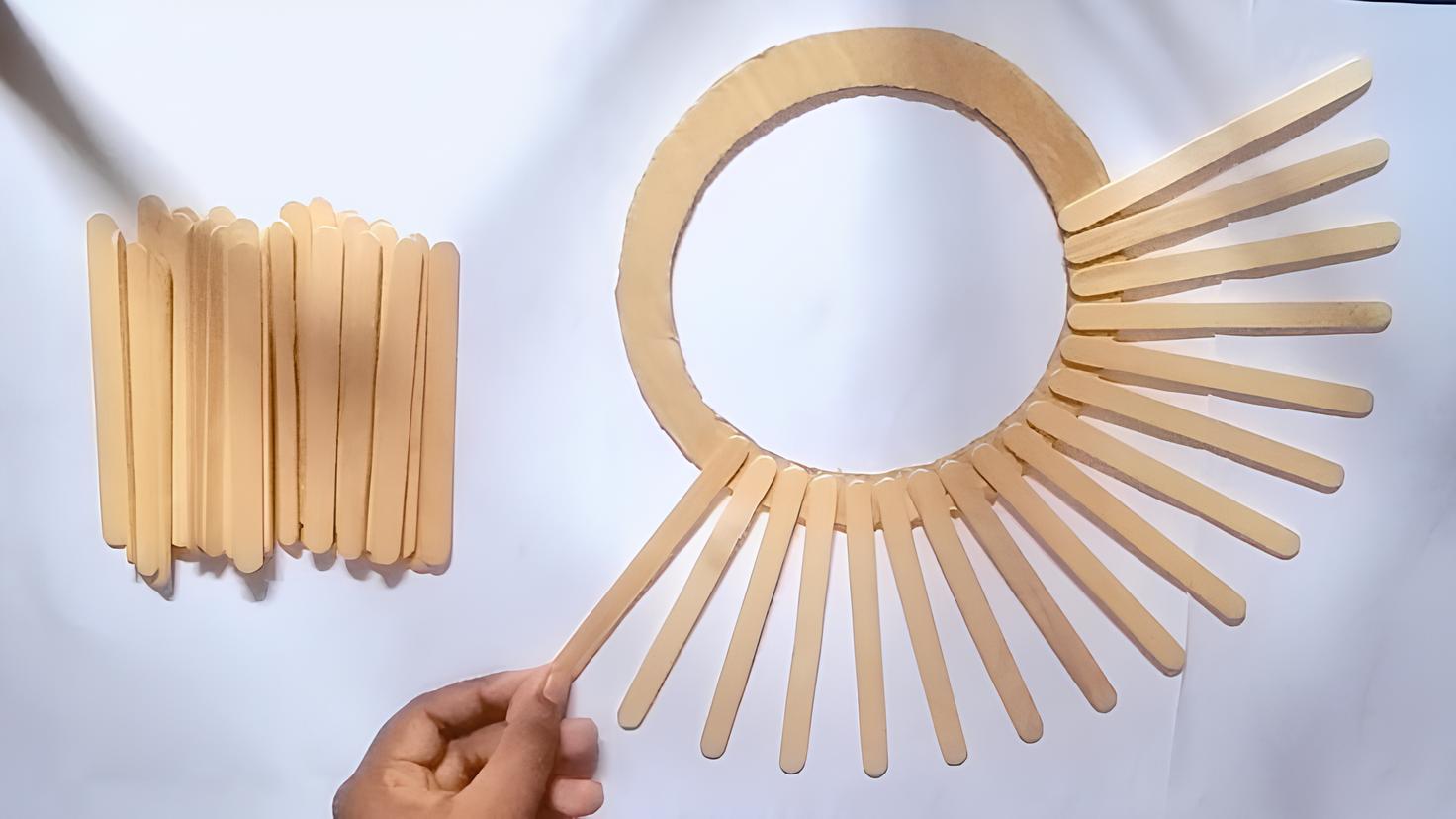 cara membuat pigura dari stik es krim