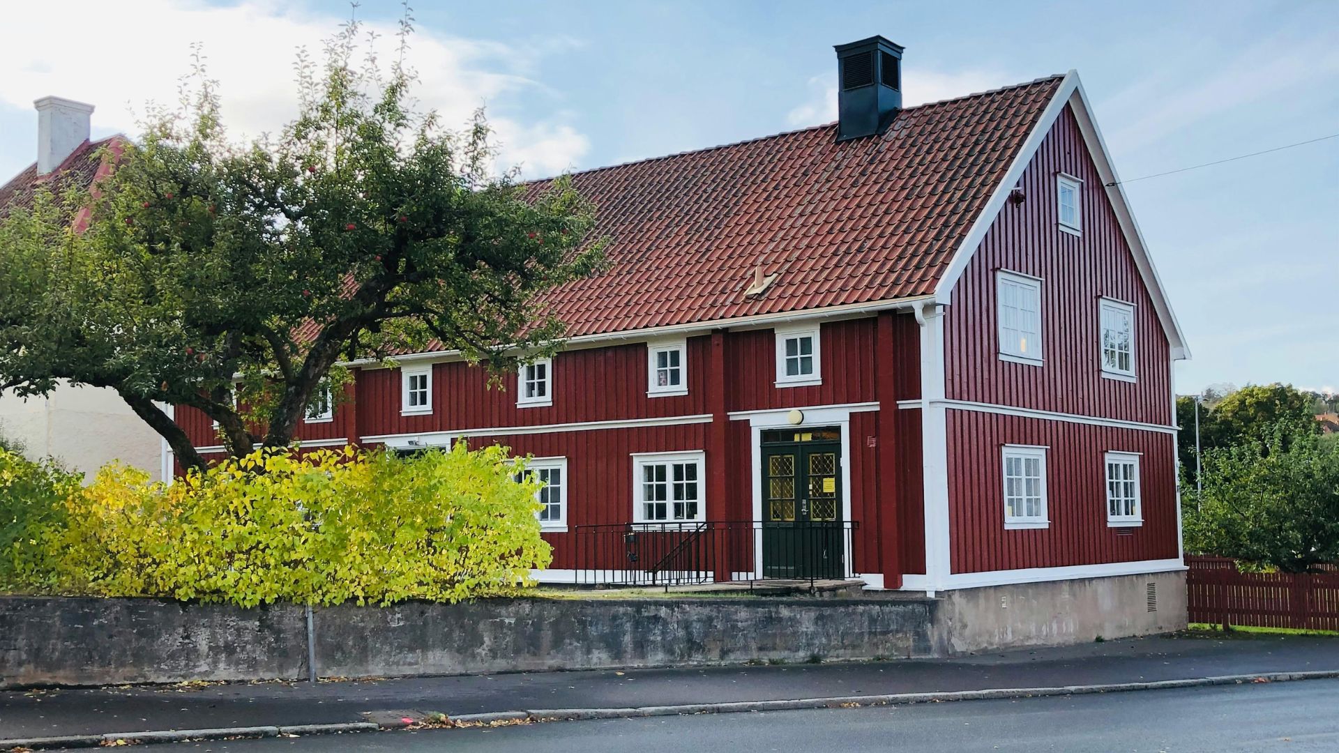 Inspirasi Dekorasi Rumah Kayu Kampung