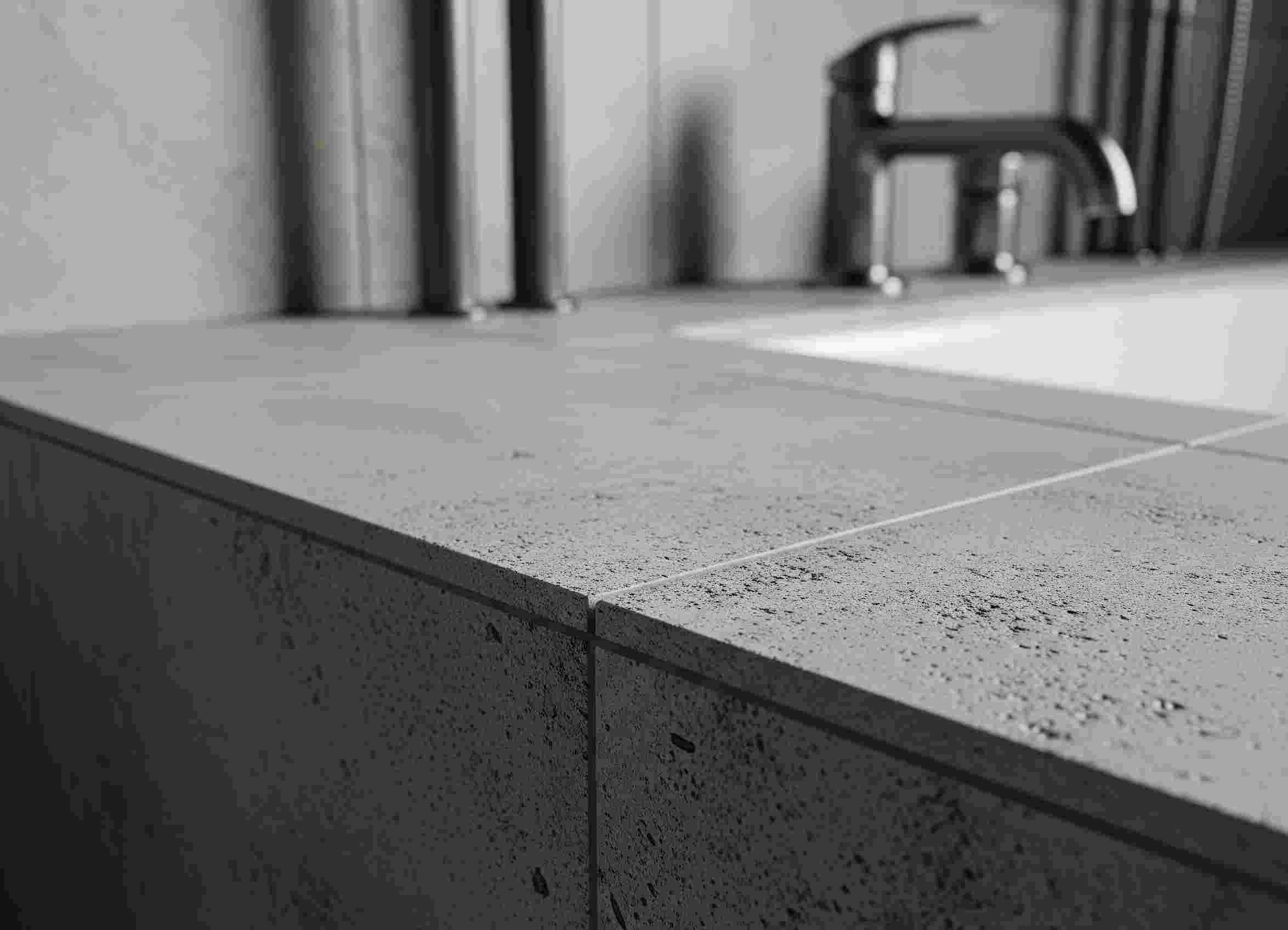 Warna dan Motif Keramik untuk Rumah Bergaya Industrial Minimalis