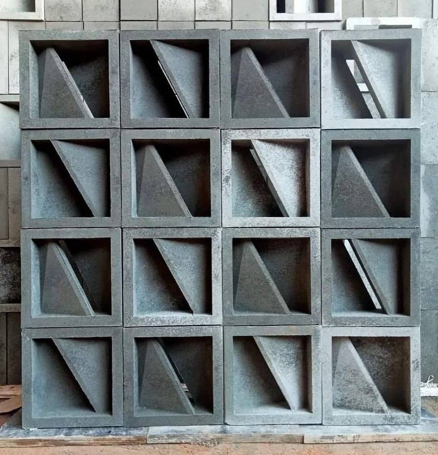 Roster Beton Anti Tampias